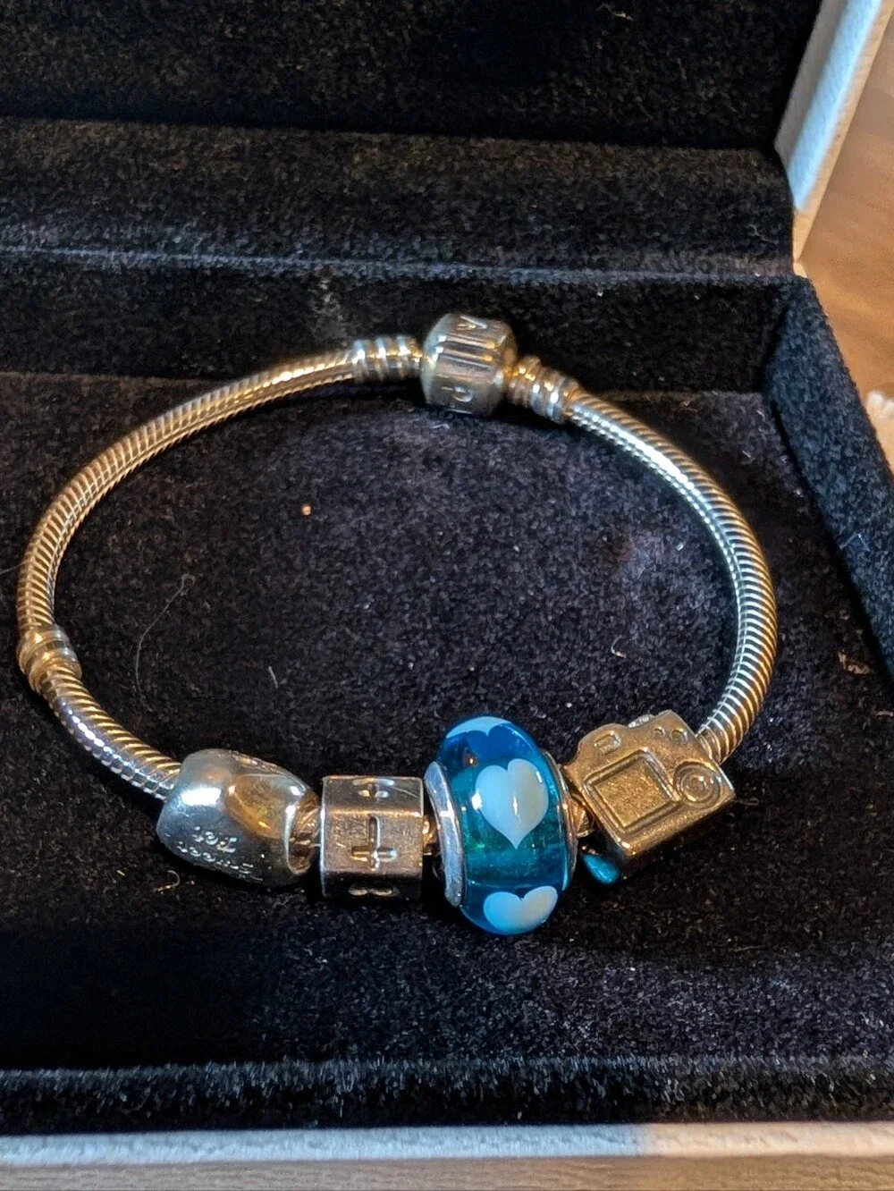 New Pandora Charm Bracelet - Picture 2 of 3